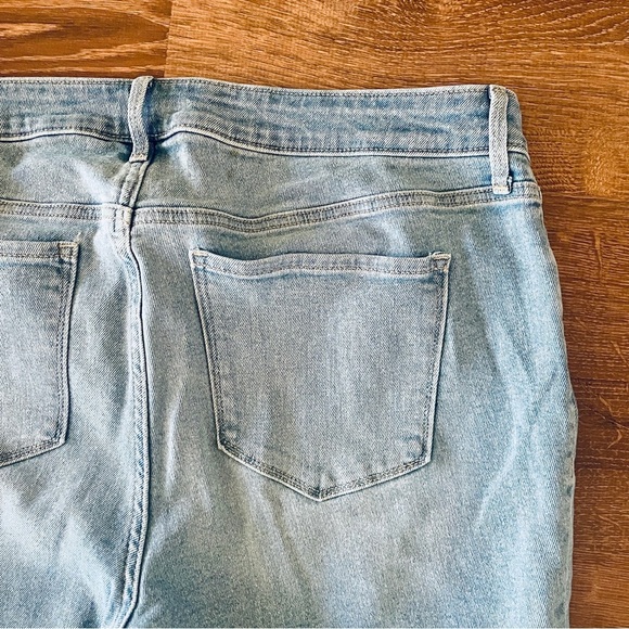 Old Navy Light Wash Bleach Ombre Rockstar Super Skinny Ankle Midrise Jeans 14 - Picture 8 of 9